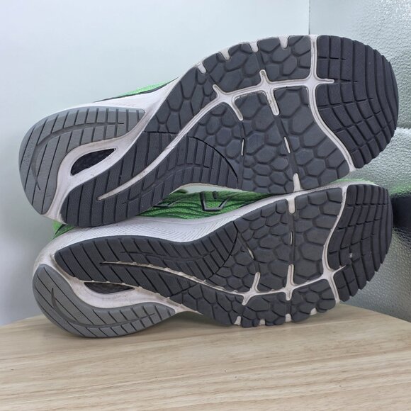 Mens size 7.5 - New Balance 860v12 M860F12 Men's Running Shoes Fluorescent Green - Picture 9 of 10